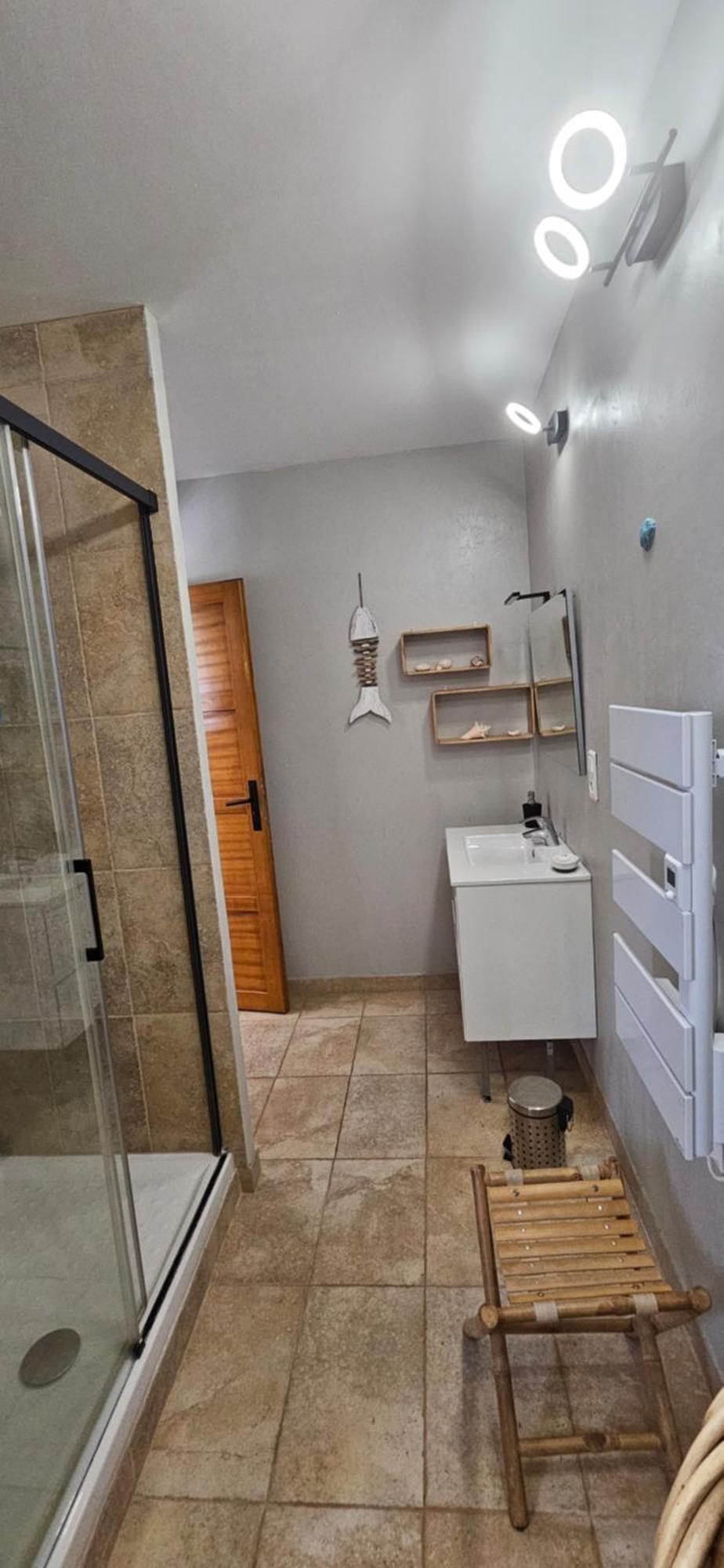 Gite Lapaz/Jacuzzi Prive/Piscine Draguignan Eksteriør billede